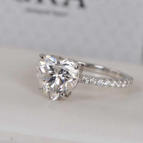 Elegant All Moissanite 4.8ctw Heart Solitaire Engagement Moissanite Ring - Picture 4 of 7